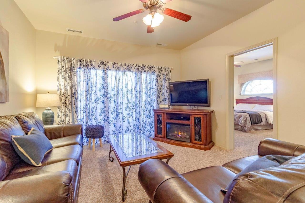 Pools Sleeps 10 Close To 76 Silver Dollar City 0502 Branson Buitenkant foto