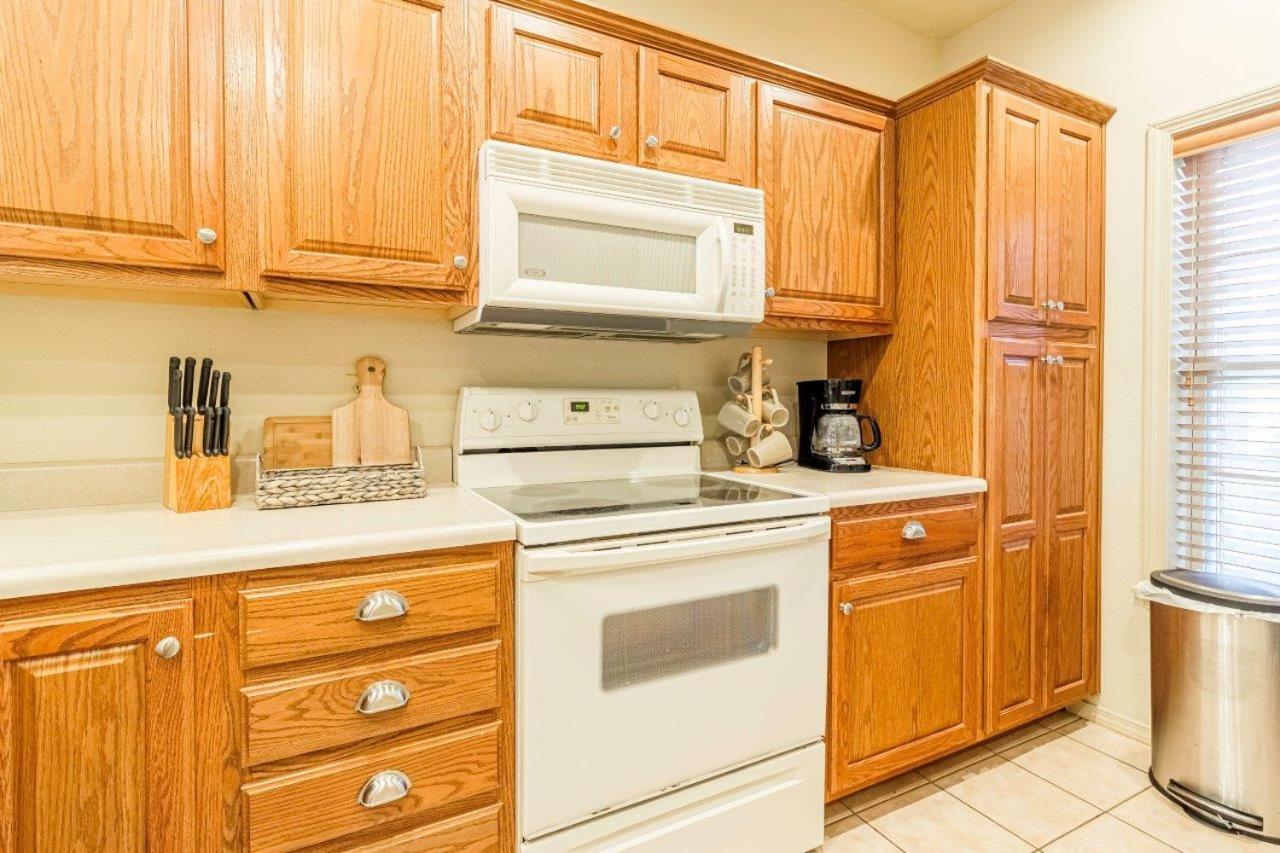Pools Sleeps 10 Close To 76 Silver Dollar City 0502 Branson Buitenkant foto